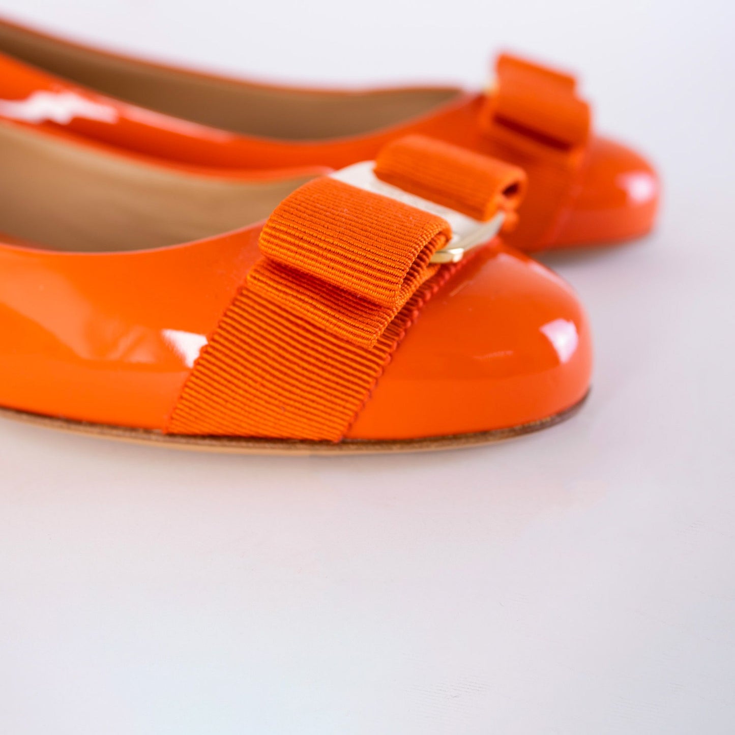 Salvatore Ferragamo Elegant Orange Leather Ballerinas