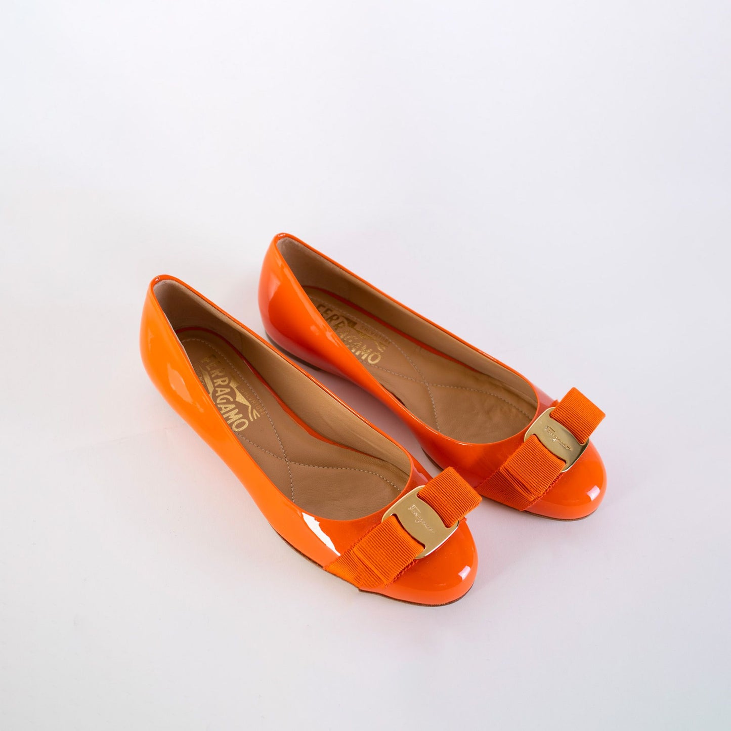 Salvatore Ferragamo Elegant Orange Leather Ballerinas