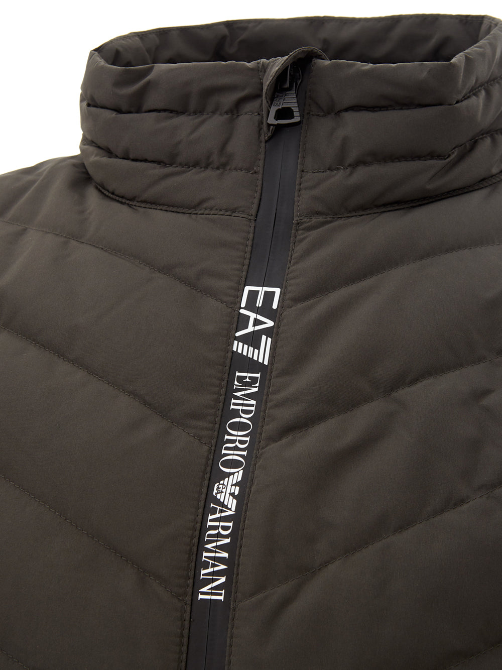 EA7 Emporio Armani Elegant Quilted Lightweight Jacket