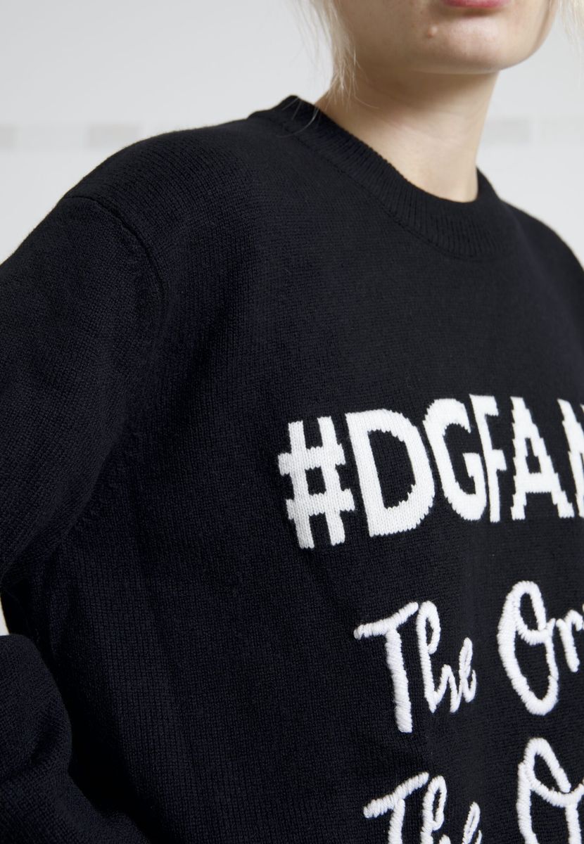 Dolce & Gabbana Elegant Black Cashmere Pullover Sweater