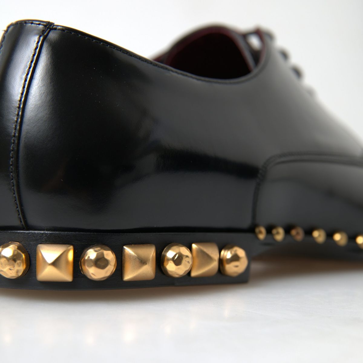 Dolce & Gabbana Elegant Gold-Accented Black Leather Dress Shoes