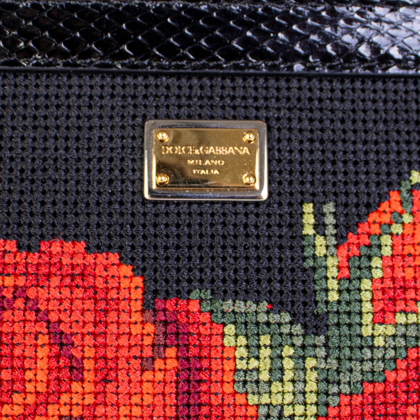 Dolce & Gabbana Elegant Roses Embroidered Leather Handbag