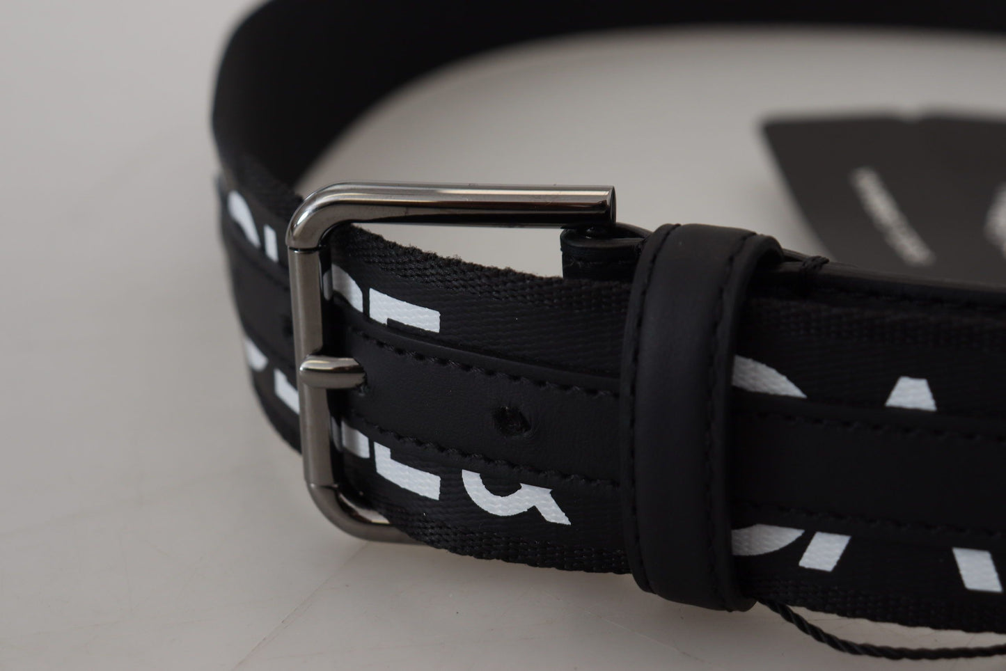 Dolce & Gabbana Elegant Monochrome Belt with DG Logo