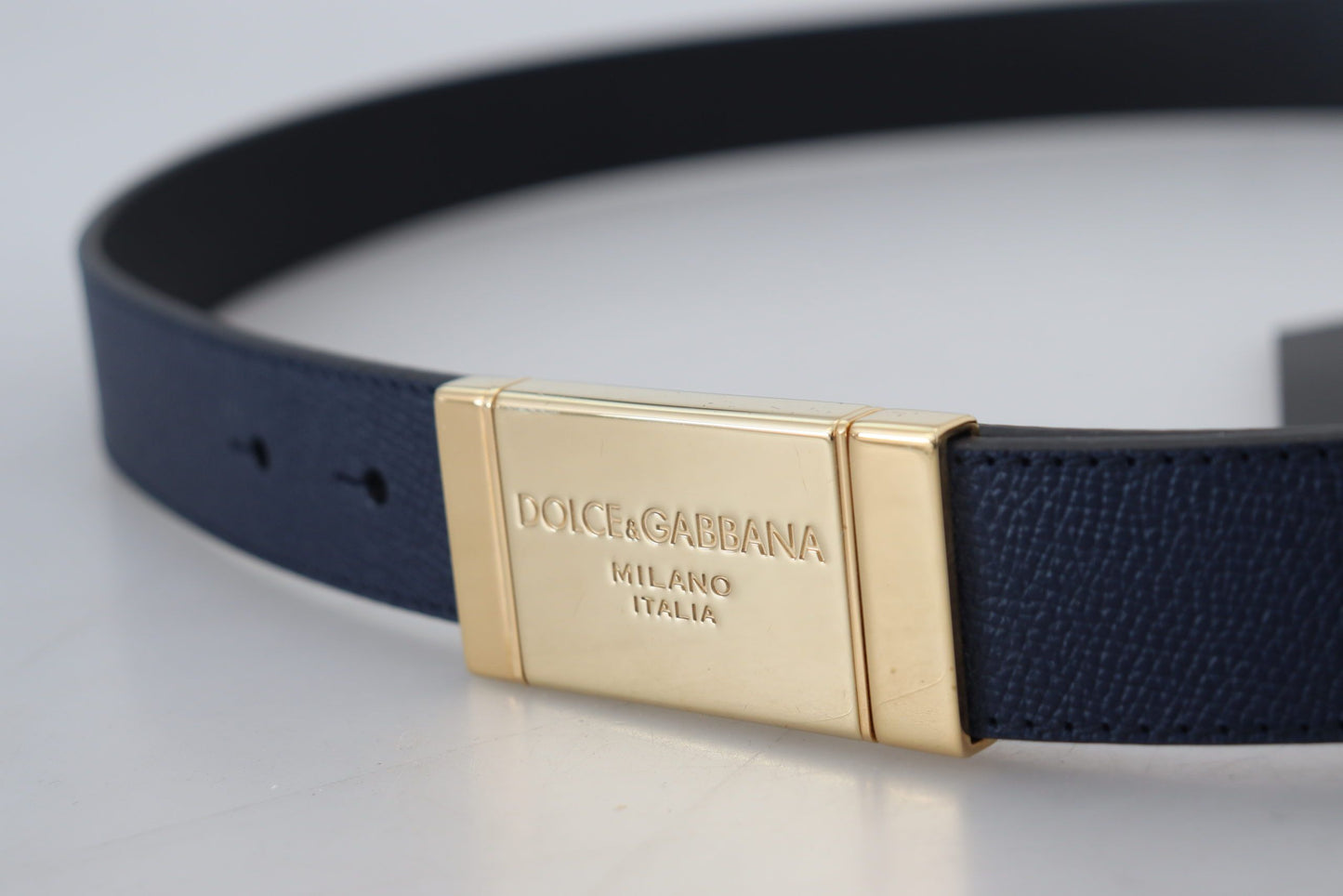 Dolce & Gabbana Elegant Blue Leather Belt with Metal Buckle