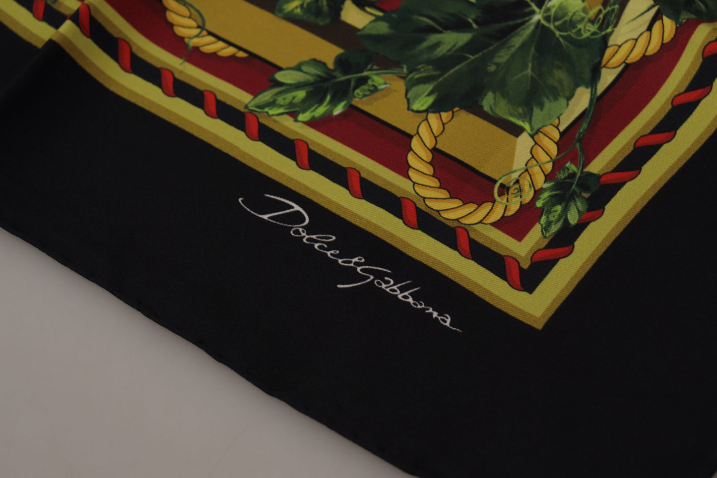 Dolce & Gabbana Exquisite Silk Foulard with Vibrant Print