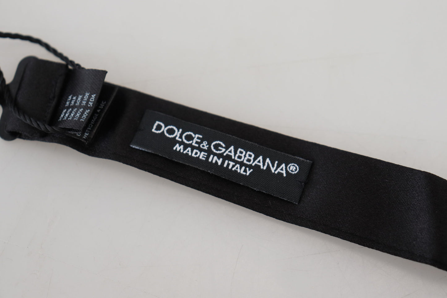 Dolce & Gabbana Elegant Black Silk Bow Tie