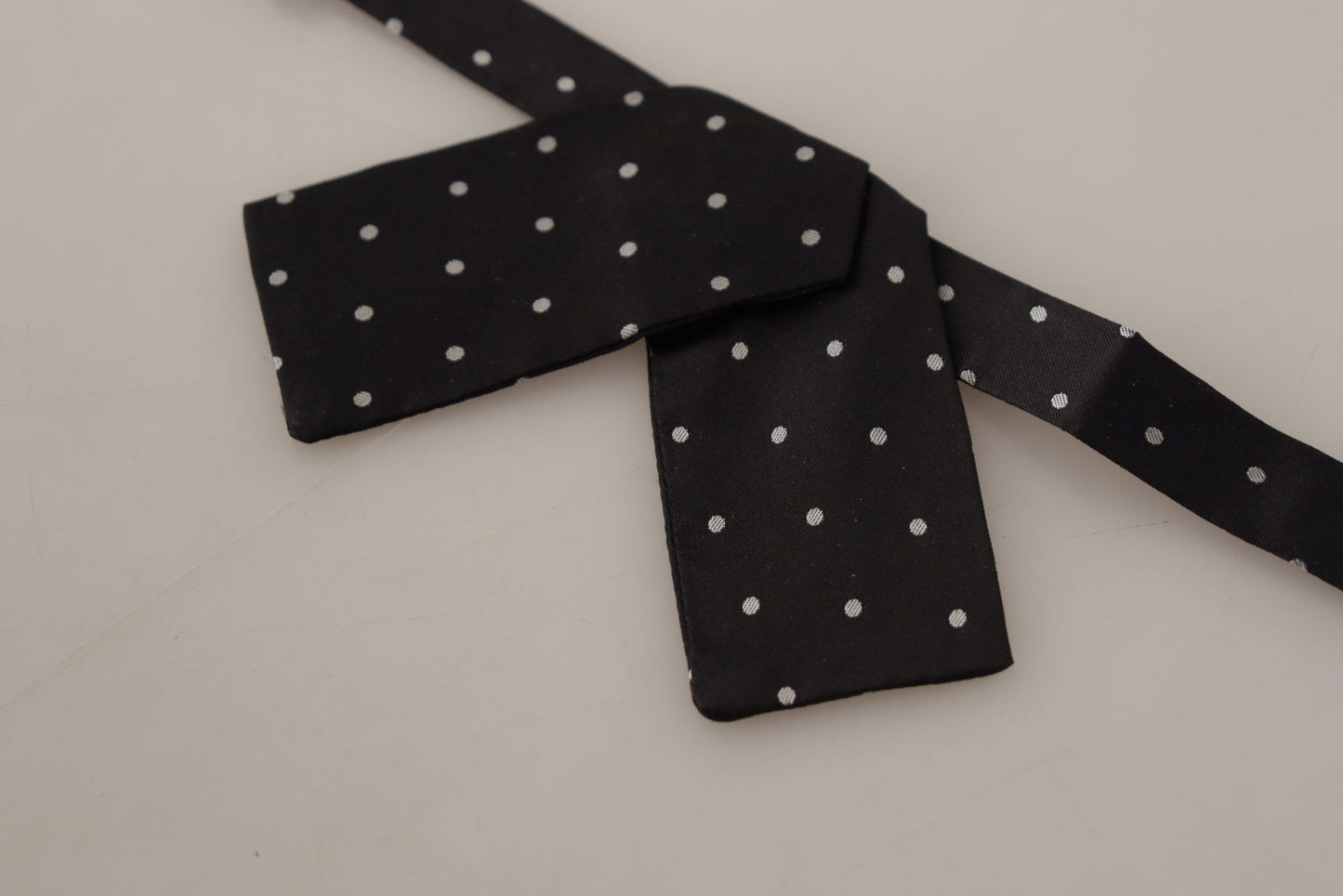 Dolce & Gabbana Elegant Polka Dot Silk Bow Tie