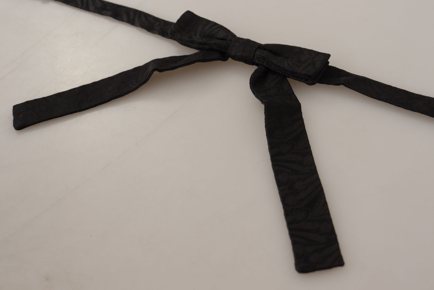 Dolce & Gabbana Elegant Black Silk Bow Tie