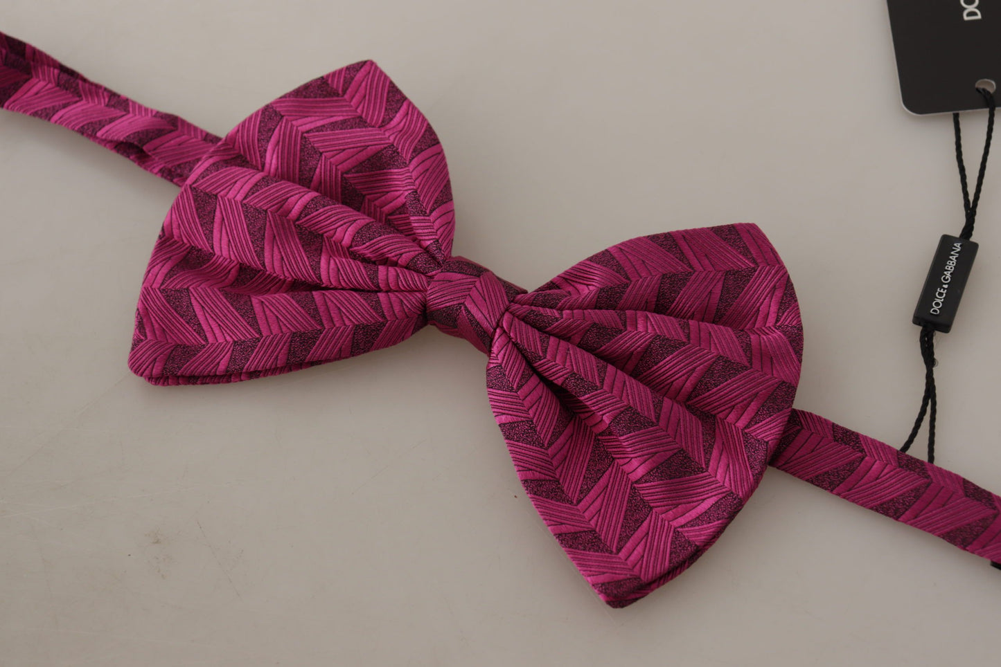 Dolce & Gabbana Elegant Pink Silk Bow Tie