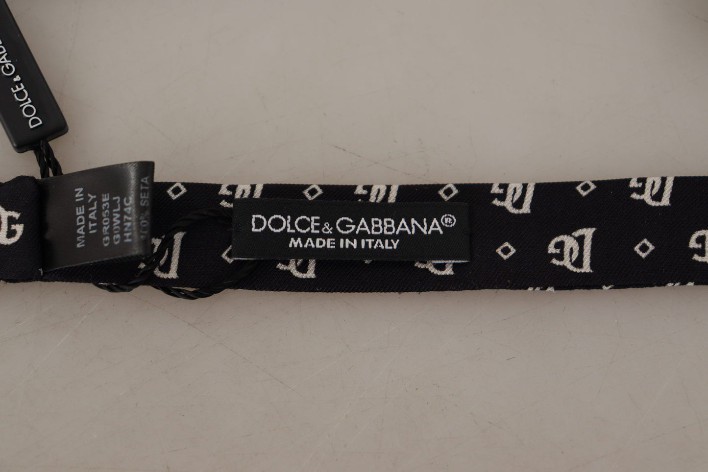 Dolce & Gabbana Elegant Silk Bow Tie in Black Logo Pattern