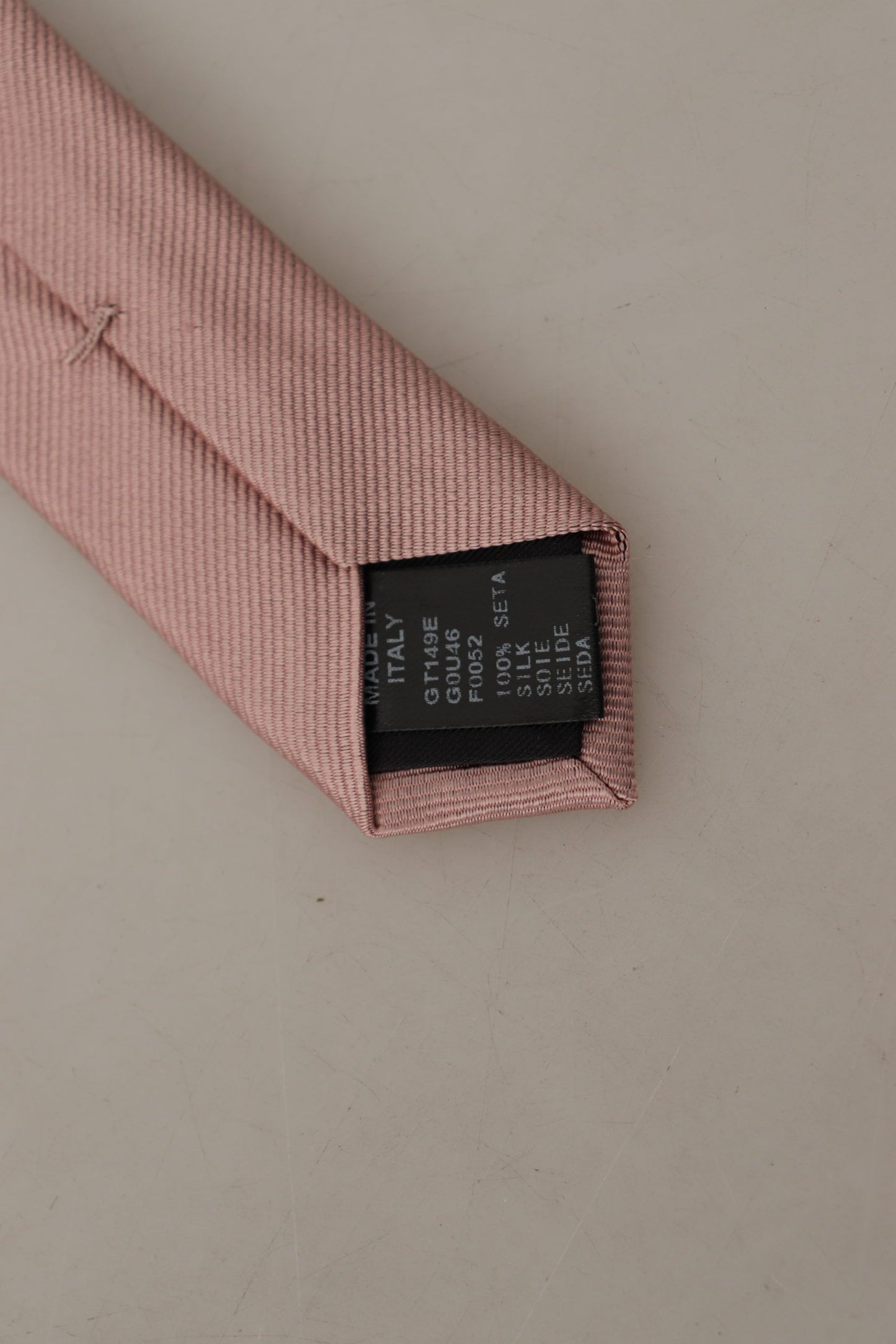 Dolce & Gabbana Elegant Pink Silk Tie for Sophisticated Gentlemen