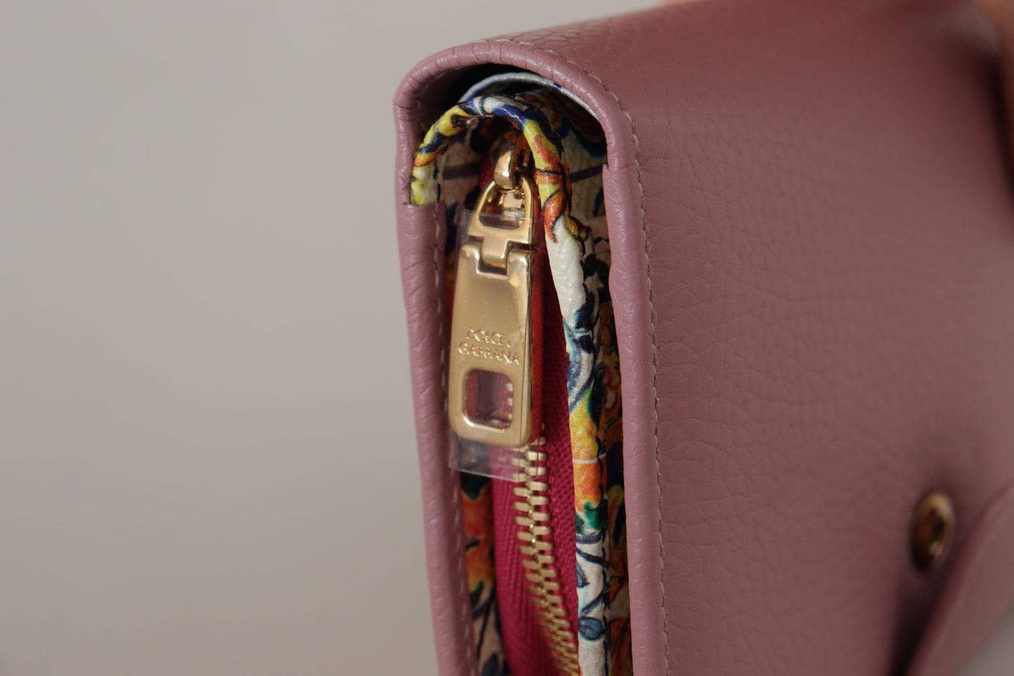 Dolce & Gabbana Elegant Pink Leather Continental Clutch