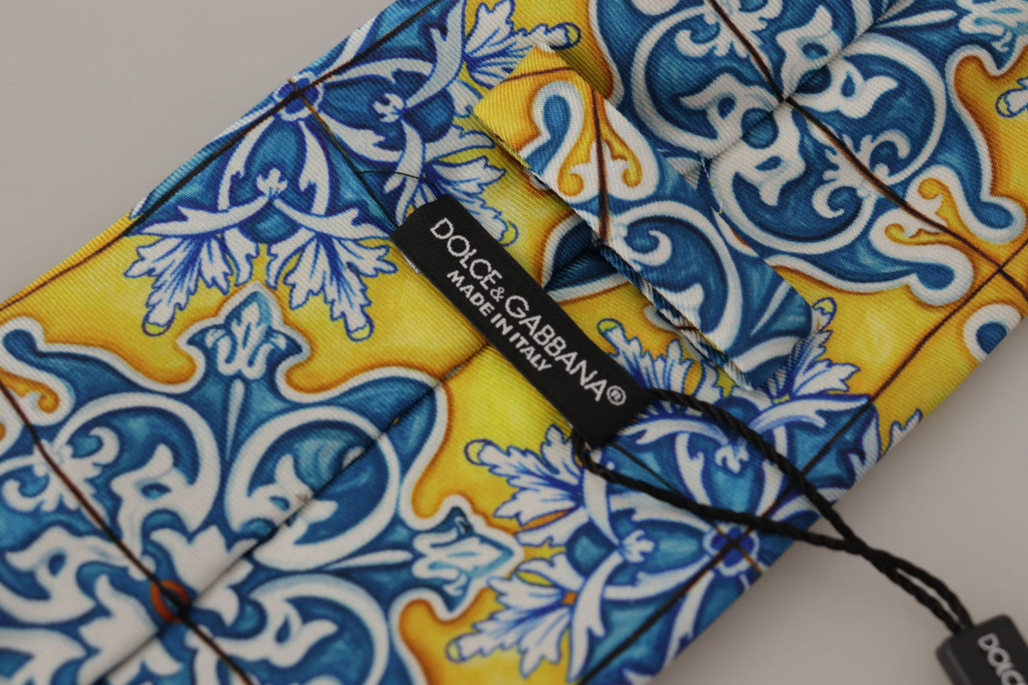 Dolce & Gabbana Sunny Majolica Silk Tie - Exquisite Craftsmanship