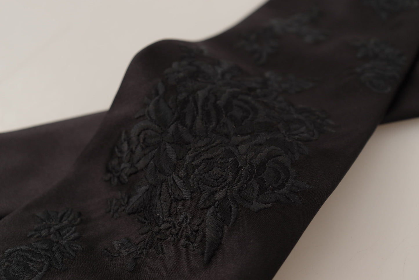 Dolce & Gabbana Elegant Black Silk Tie for the Dapper Gentleman