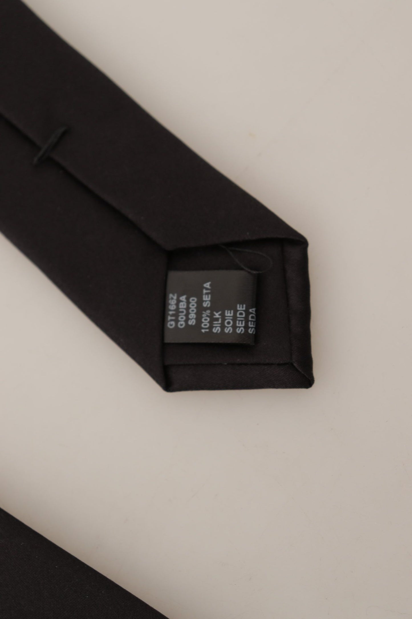 Dolce & Gabbana Elegant Black Silk Tie