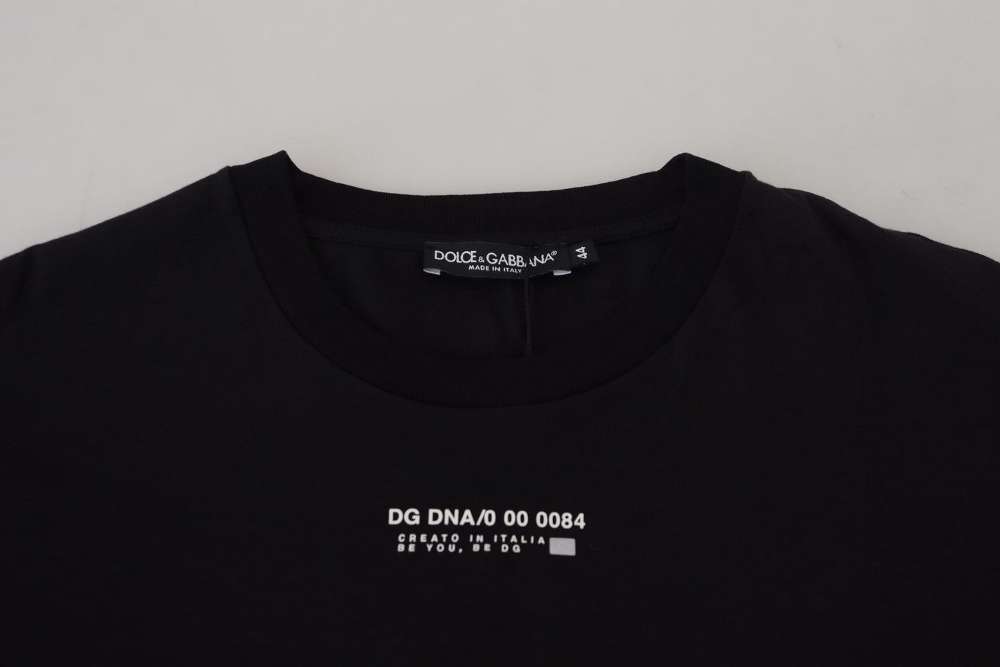 Dolce & Gabbana Elegant Black Crew Neck Tee with Logo Detail