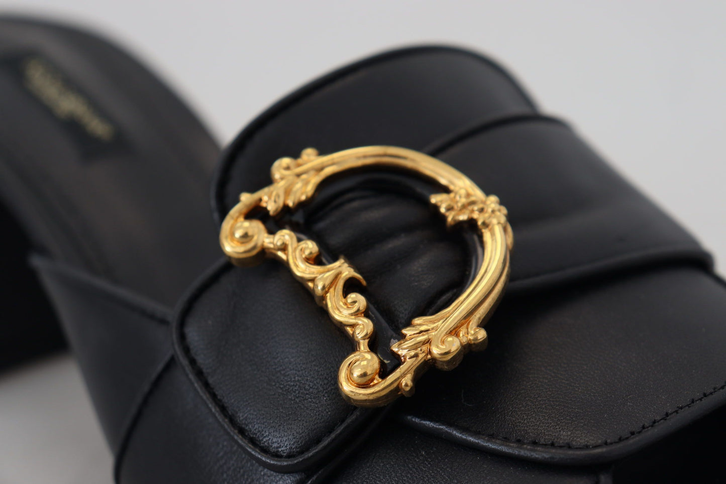 Dolce & Gabbana Elegant Black Leather Sandals with DG Emblem