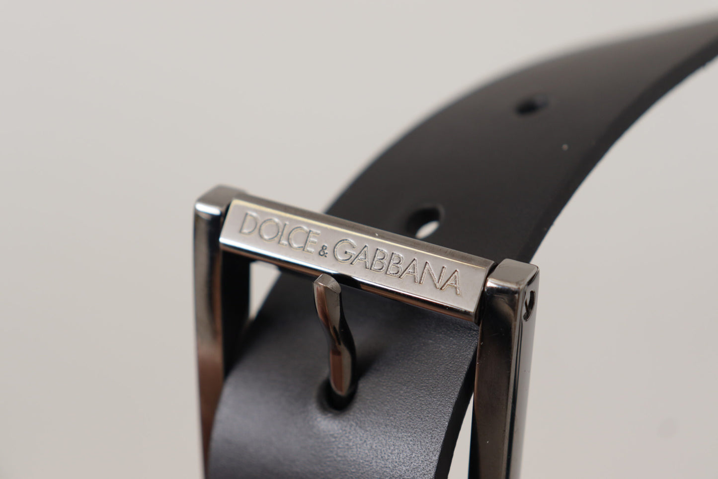 Dolce & Gabbana Black Calf Leather Engraved Crown Logo Buckle Belt