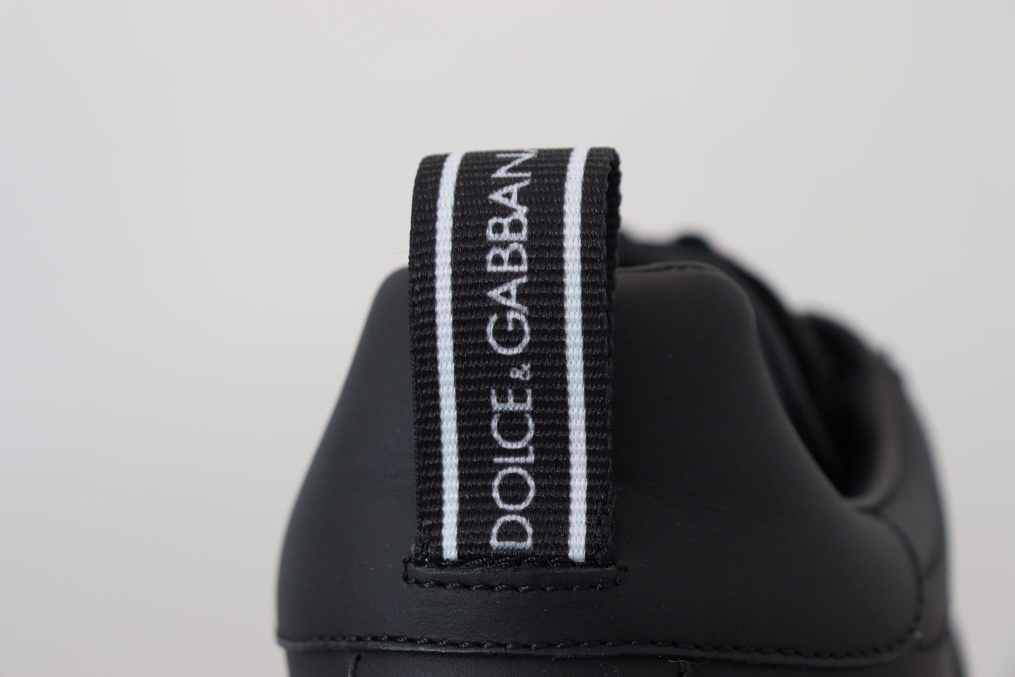 Dolce & Gabbana Elegant Super King Leather Sneakers