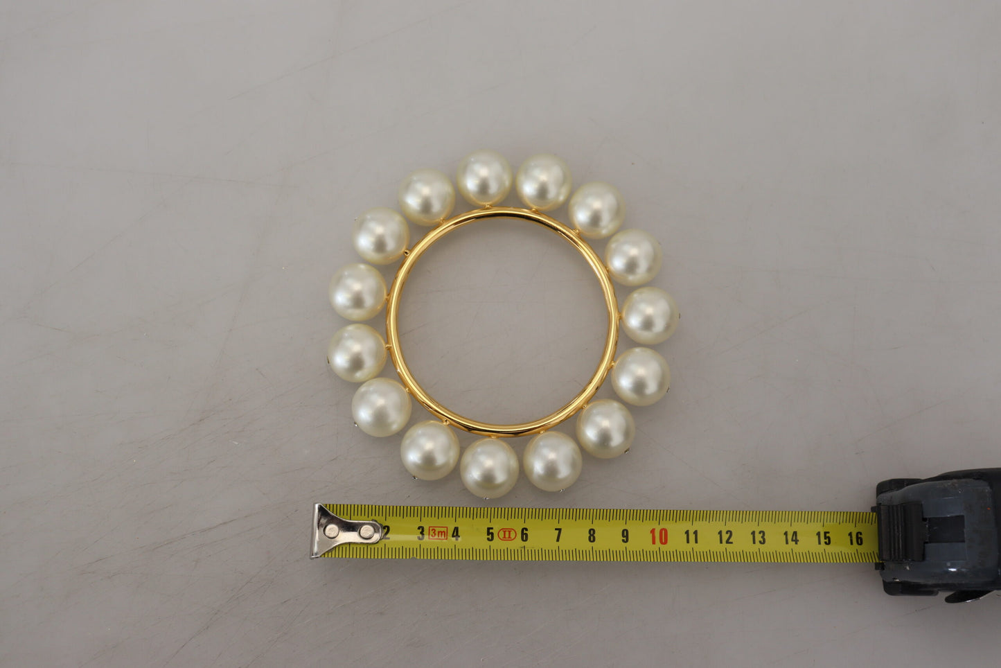 Dolce & Gabbana Chic Gold-Tone Faux Pearl Bangle