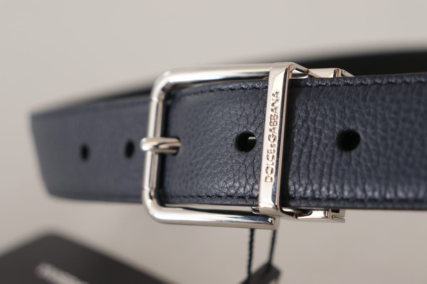 Dolce & Gabbana Elegant Navy Blue Leather Belt