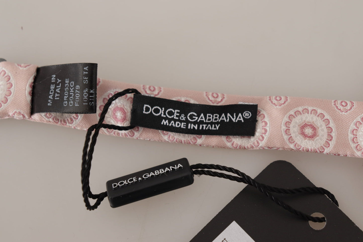 Dolce & Gabbana Elegant Pink Silk Bow Tie