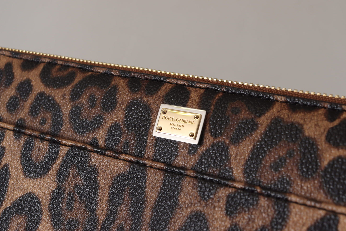 Dolce & Gabbana Elegant Leopard Print Leather Clutch