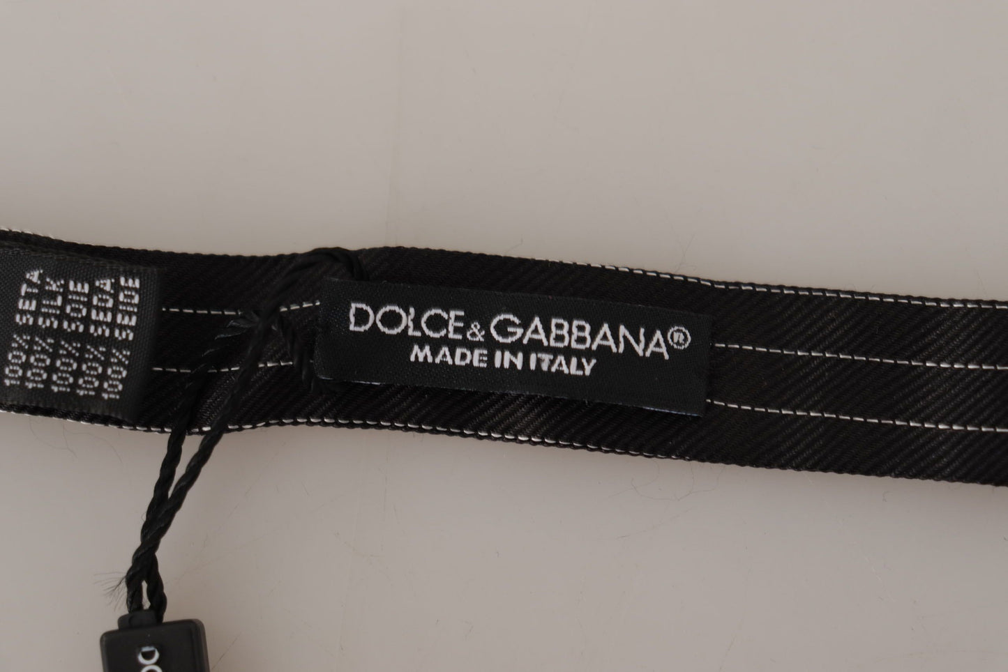 Dolce & Gabbana Exclusive Silk Black and White Bow Tie