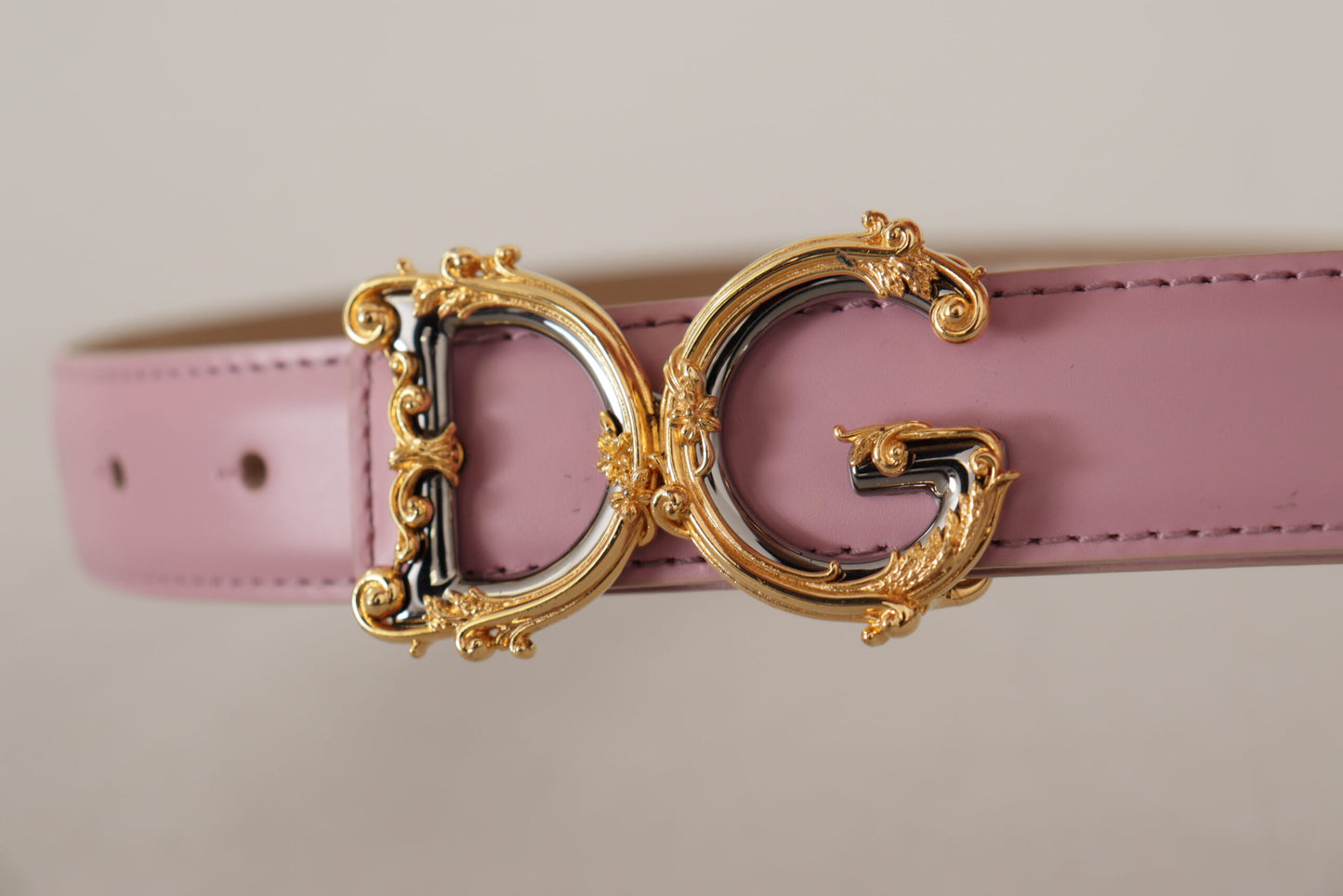 Dolce & Gabbana Elegant Pink Leather Belt with Logo Buckle