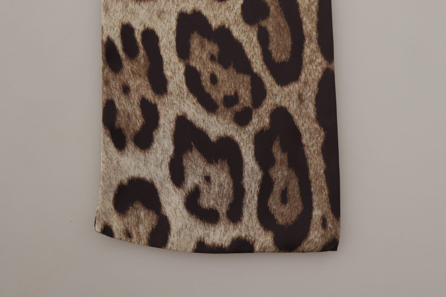 Dolce & Gabbana Elegant Silk Leopard Print Men's Scarf