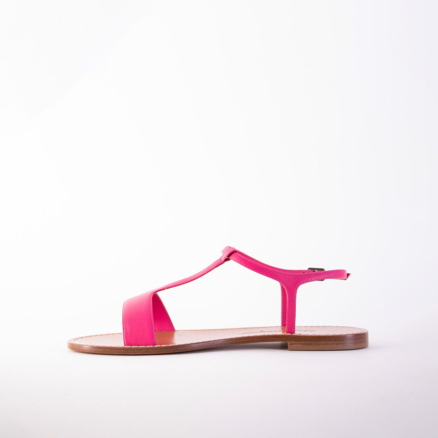 Salvatore Ferragamo Chic Fuchsia Leather Sandals