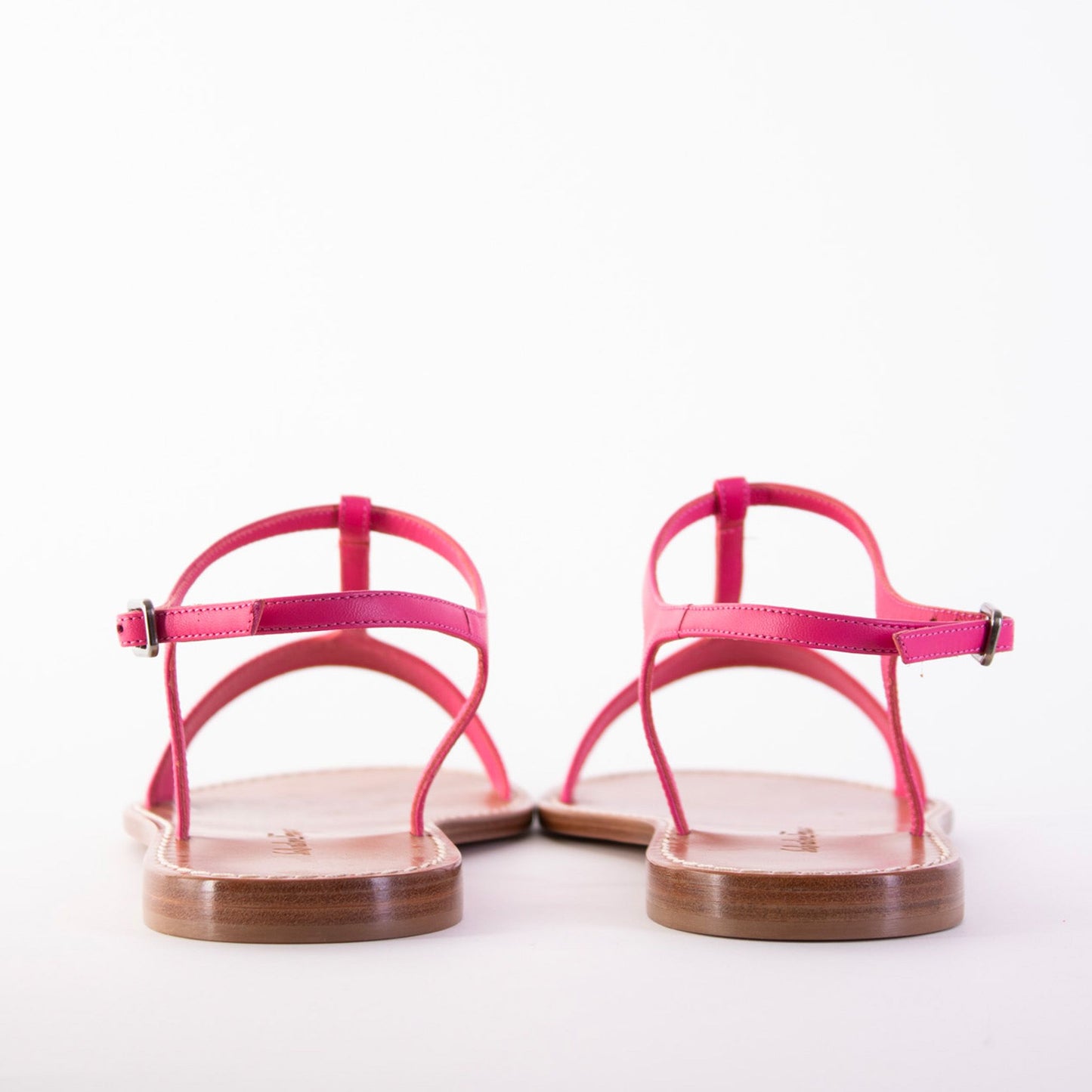 Salvatore Ferragamo Chic Fuchsia Leather Sandals