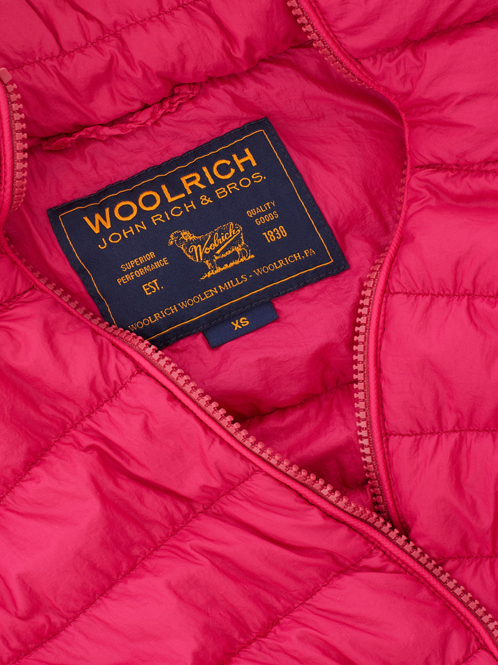 Woolrich Elegant Fuchsia Bomber Jacket - Trendy Women's Outerwear