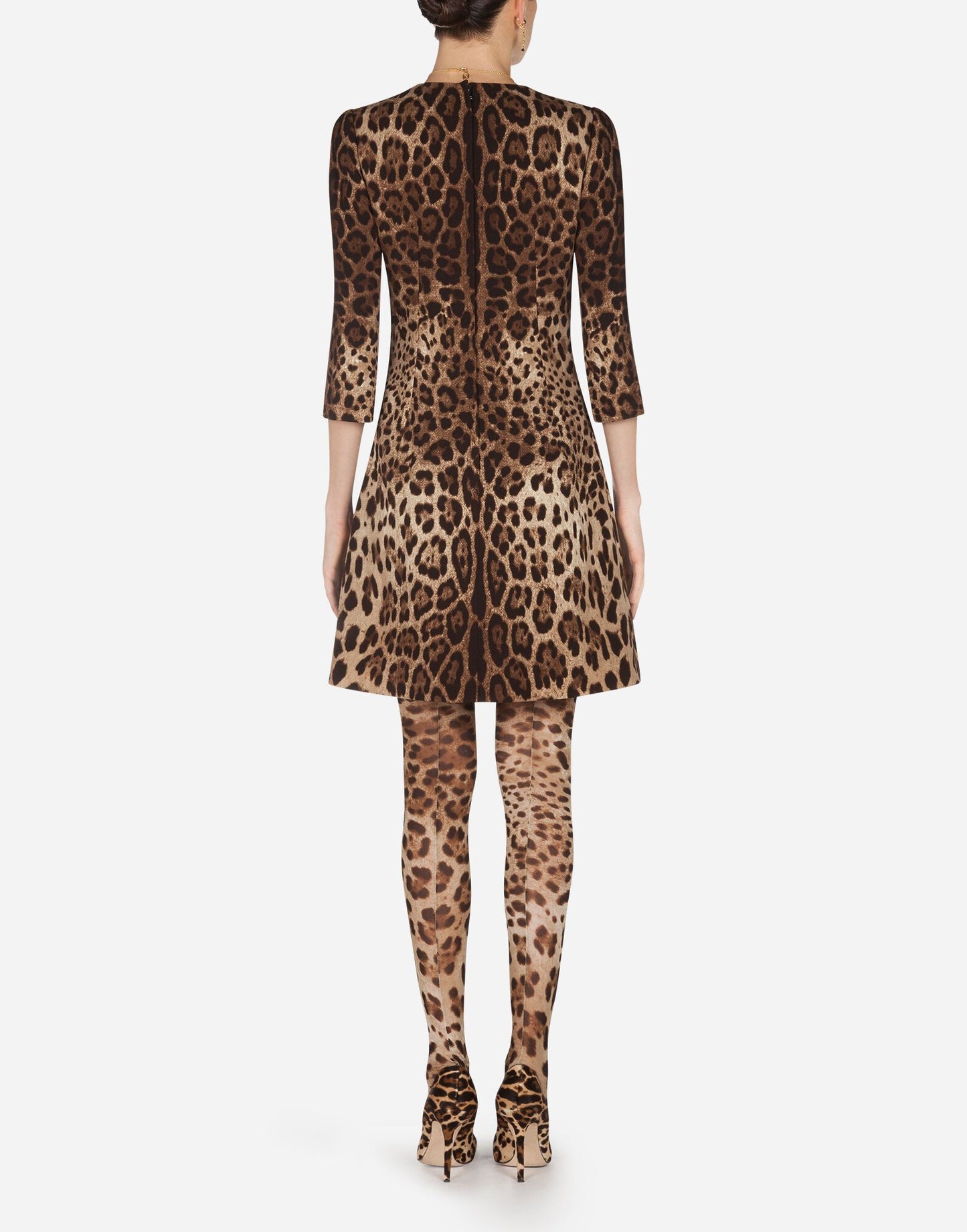 Dolce & Gabbana Elegant Leopard Print Crêpe Dress