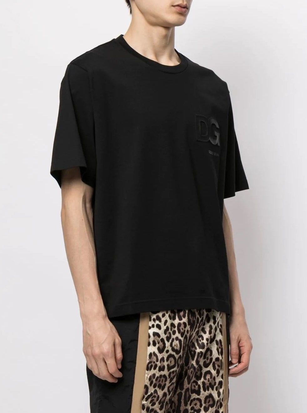 Dolce & Gabbana Elegant Embroidered Logo Black Cotton Tee