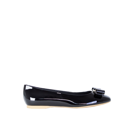 Salvatore Ferragamo Elegant Black Leather Ballerinas