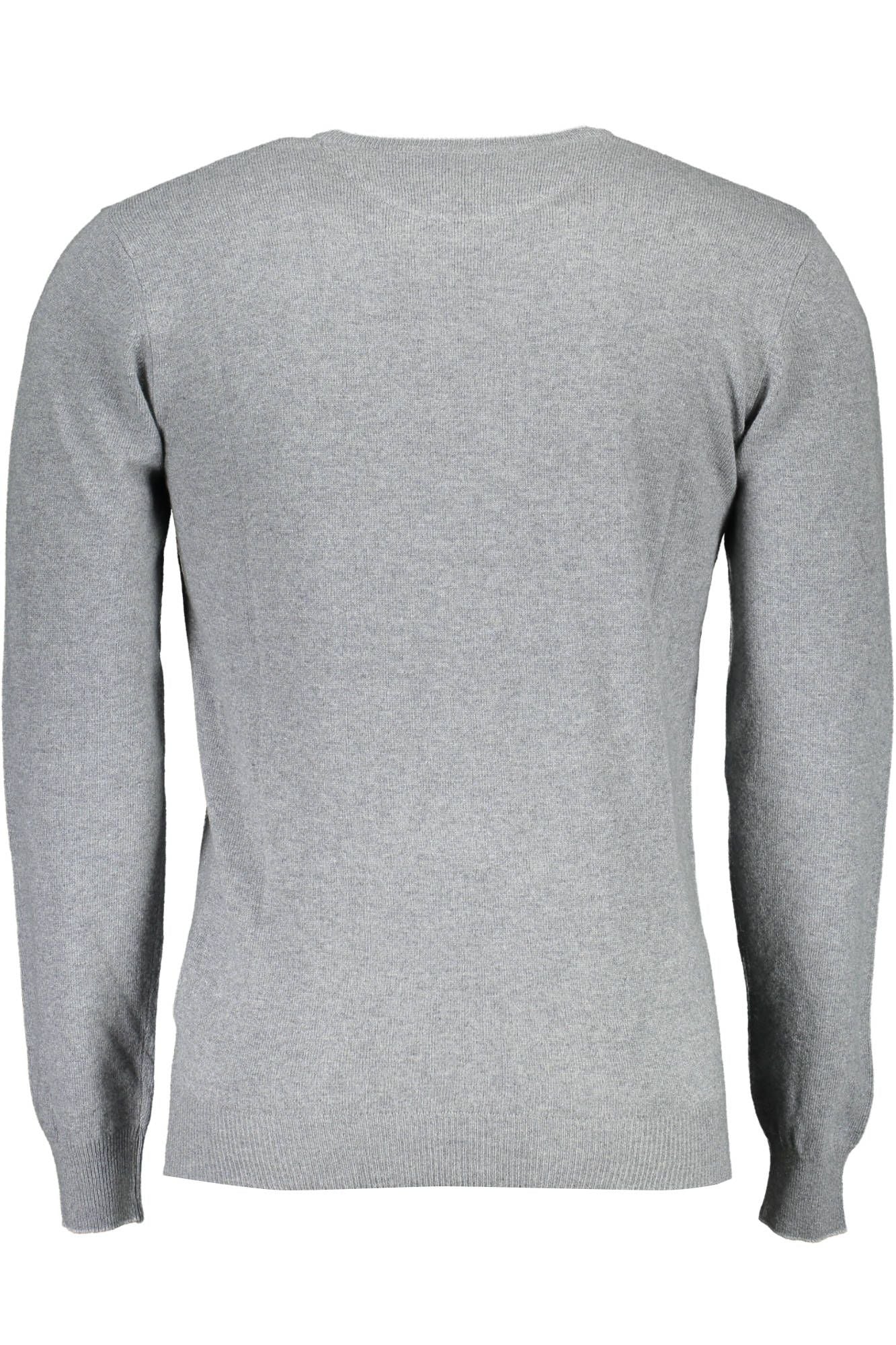 U.S. POLO ASSN. Elegant Slim Wool Sweater with Contrasting Details